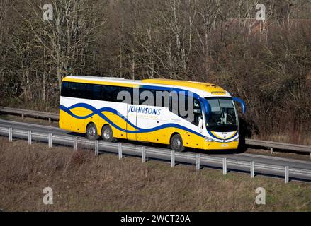 Johnsons coach, M40 slip Road, Warwickshire, Regno Unito Foto Stock