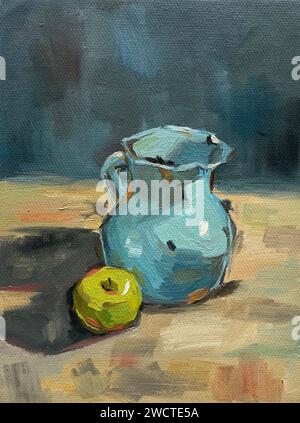 Un'opera d'arte astratta per pittura a olio STILL Life con caraffa e mela verde, ideale per l'arredamento della casa Foto Stock