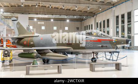 Air jet Fighter in mostra al Museo dell'Aeronautica militare Italiana Foto Stock