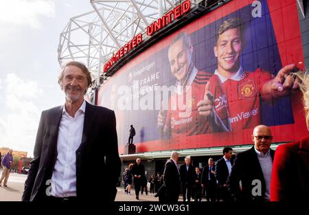 Foto del fascicolo datata 17/3/2023 di Sir Jim Ratcliffe, che ha presentato la sua offerta per il 25% delle azioni di Classe A negoziate alla Borsa di New York come parte del suo accordo per diventare il proprietario di minoranza del Manchester United. Data di emissione: Mercoledì 17 gennaio 2024. Foto Stock