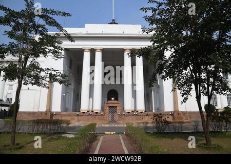 Assemblea legislativa del Bengala Occidentale o edificio Paschim Banga Vidhan Sabha. Calcutta, Bengala Occidentale, India. Foto Stock