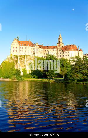 Germania, Baden Wurttemberg, Alta Svevia (Schwäbische Alb), Sigmaringen, Sigmaringen Castle, un Castello Hohenzollern, royal palazzo residenziale e sede amministrativa dei principi di Hohenzollern-Sigmaringen Foto Stock