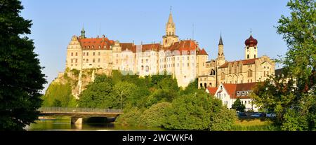 Germania, Baden Wurttemberg, Alta Svevia (Schwäbische Alb), Sigmaringen, Sigmaringen Castle, un Castello Hohenzollern, royal palazzo residenziale e sede amministrativa dei principi di Hohenzollern-Sigmaringen Foto Stock