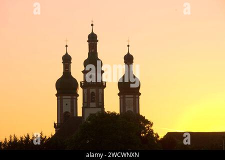 Francia, Bas Rhin, la Ried, Ebersmunster, Saint Maurice chiesa abbaziale del xviii secolo e di stile barocco tedesco Foto Stock