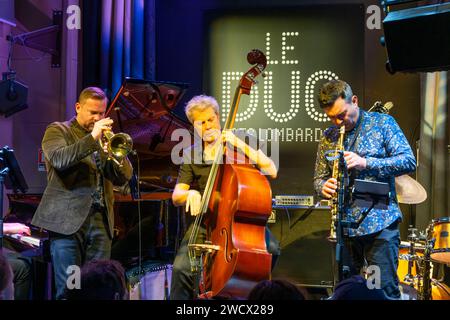 Francia, Parigi, il Jazz club Duc des Lombards, concerto di Kyle Eastwood Foto Stock