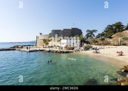 Francia, Var, Tolone, Pointe du Pipary, la Tour Royale, Pipady Beach Foto Stock