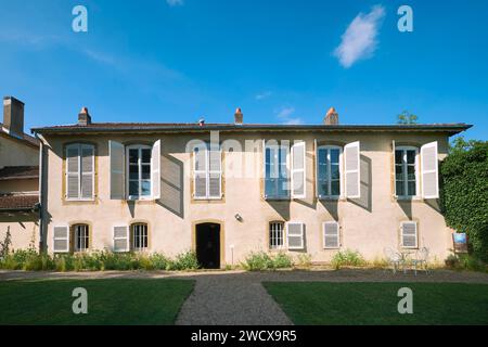 Francia, Mosella, Scy Chazelles, la facciata della Casa di Robert Schuman, tipica residenza lorena del 1950 Foto Stock