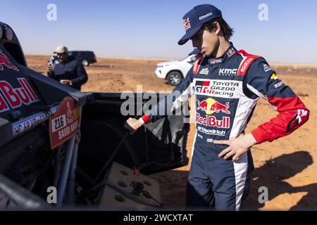 QUINTERO Seth (usa), Toyota Gazoo Racing, Toyota GR DKR Hilux, FIA Ultimate, FIA W2RC, ritratto durante la fase 10 della Dakar 2024 il 17 gennaio 2024 nei pressi di al Ula, Arabia Saudita Foto Stock