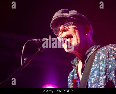 Rod Clements of 1960s / 1970s folk rock supergruppo Lindisfarne al Sidmouth Folk Festival Week 2019. Foto Stock