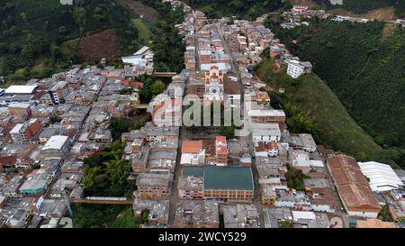 Betulia, Antioquia - Colombia. 27 dicembre 2023. È uno dei comuni di coltivazione del caffè del dipartimento. Fondata il 27 settembre 1849 Foto Stock