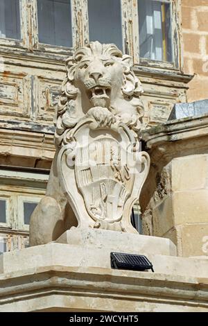 Monumento storico del leone a la Valletta Foto Stock