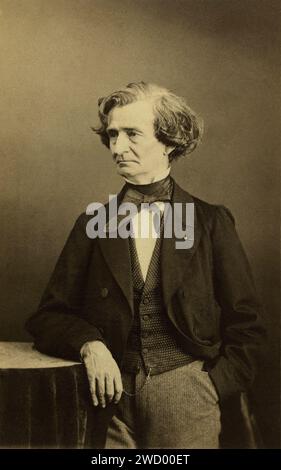 1860 c. , FRANCIA : il compositore francese HECTOR BERLIOZ ( 1803 - 1869 ). Foto di NADAR . - STORIA - FOTO STORICHE - compagne - OPERA LIRICA - CLASSICA - RITRATTO - RITRATTO - MUSICISTA - MUSICA - cravatta - collare - colletto - gilet - Archivio GBB Foto Stock