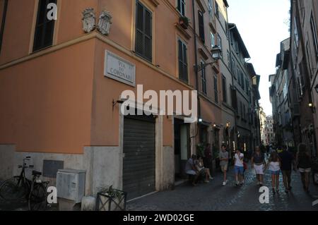 Roma / Italia   18..July 2019/ vita da ristorante in via dei Coronari a Roma o Roma vicino al fiume tevere a Roma Italia . Foto. Francis Dean / Deanpicture. Foto Stock