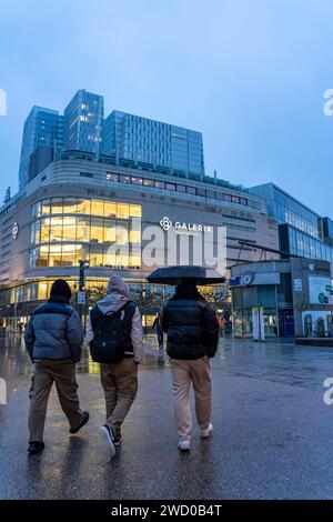 Galeria Kaufhaus an der Hauptwache, an der Große Eschenheimer Straße und Fußgängerzone Zeil, Frankfurt am Main, Hessen, Deutschland Galeria Kaufhaus *** grande magazzino Galeria presso Hauptwache, in Große Eschenheimer Straße e zona pedonale Zeil, Francoforte sul meno, Assia, Germania grande magazzino Galeria Foto Stock