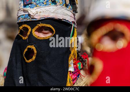 Joaldunak : il costume tradizionale del carnevale di Ortuella, Bizkaia. Foto Stock