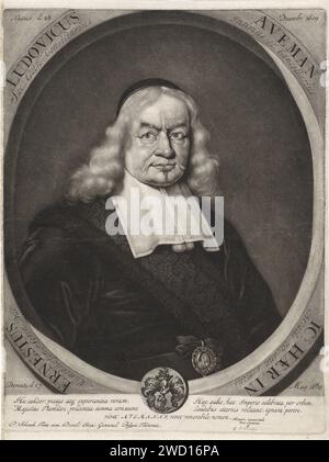 PortraT van Ernst Ludwig Aveman, Pieter Schenk (i), 1689 - 1713 stampare il Cancelliere e Ambasciatore Ernst Ludwig Aveman con una fascia. Al suo centro un medaglione con un ritratto di un uomo. C'è uno stemma familiare a margine. Cuscinetto araldico per incisione in carta Amsterdam. ciondolo, trinket, "breloque" Foto Stock