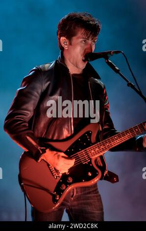 Alex Turner - Arctic Monkeys, V2011, Hylands Park, Chelmsford, Essex, Regno Unito - 20 agosto 2011 Foto Stock