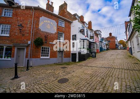 Quay Hill, Lymington, Hampshire, Inghilterra, Regno Unito Foto Stock