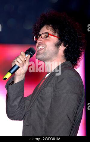 Padova Italia 2006-04-23: Simone Cristicchi, cantante italiana, durante il radio Italia Festival Foto Stock