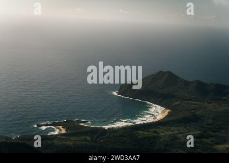 Lumahai Beach è un paradiso appartato situato sulla riva nord di Kauai, Hawaii. Foto di alta qualità Foto Stock