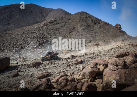 405 VAYSSADE Florent (fra), REY Nicolas (fra), Sebastien Loeb Racing - Bardahl Team, Polaris RZR Pro R, FIA SSV, azione durante la fase 11 della Dakar 2024 il 18 gennaio 2024 tra al Ula e Yanbu, Arabia Saudita Foto Stock