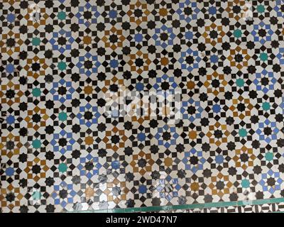 Motivo Marocco Alhambra sfondo vintage orientale senza cuciture, sfondo astratto. Elementi decorativi vintage. Sfondo disegnato a mano. Islam, Foto Stock