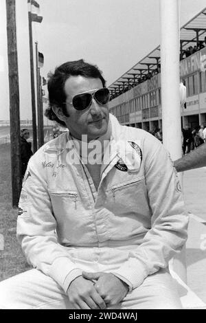 Il Gran Premio del Belgio 1972 è un'esperienza rilassante con Carlos Pace. Foto Stock