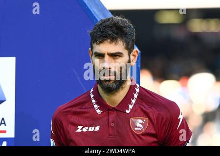 Federico Fazio della US Salernitana guarda alla partita di serie A TIM tra SSC Napoli e US Salernitana allo stadio Diego Armando Maradona di Napl Foto Stock