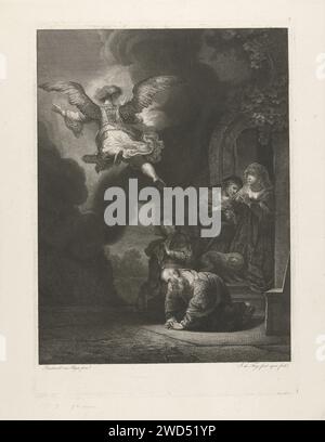L'Engel lascia Tobias e la sua famiglia, Johannes Pieter de Frey, dopo Rembrandt van Rijn, stampa del 1810 l'angelo Rafaël scompare tra le nuvole e guarda oltre la sua spalla a Tobias e alla sua famiglia che si trovano di fronte alla loro casa con le mani piegate. Il vecchio Tobit si sta inginocchiando per terra. Carta che incide il libro di Tobit Foto Stock