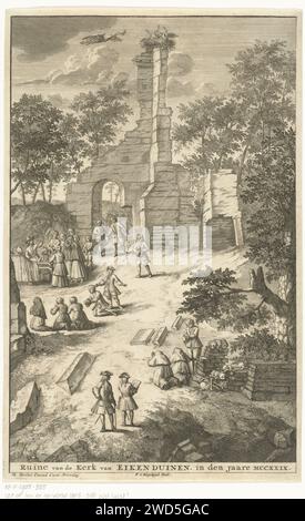 Veduta delle rovine della chiesa di quercia e dune, 1729, Francois van Bleyswijck, 1729 - 1736 stampa veduta delle rovine della chiesa di Eik e Duinen, un ex borgo, situato tra le dune tra Loosduinen e l'Aia, nell'anno 1729. Il luogo è visitato dai pellegrini e si svolge un funerale. Una cicogna ha fatto un nido sui resti della torre della chiesa e tre giovani sono nutriti. Tipografia: Leidenpublisher: Delftpublisher: Incisione/incisione su carta di Amsterdam rovine di chiesa, monastero, ecc. sepoltura. pellegrino(i). Uccelli costieri e uccelli guadi: Rovine di cicogne della chiesa di quercia e dune Foto Stock