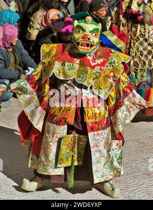 Danza della maschera buddista Lama, Festival di Gustor, Pethup Gompa, Monastero di Spituk, Leh, Ladakh, Kashmir, India, Asia Foto Stock