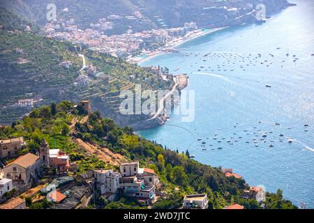 Paesaggio della Costiera Amalfitana a Ravello Foto Stock