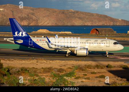 Avión de Línea Airbus A320 Neo de la aerolínea SAS Connect Foto Stock