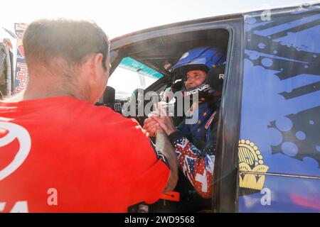 CHABOT Ronan (fra), Overdrive Racing, Toyota Hilux, FIA Ultimate, linea di arrivo verticale, arrivee, durante la 12° tappa della Dakar 2024 il 19 gennaio 2024 intorno a Yanbu, Arabia Saudita - foto Frédéric le Floc'h/DPPI Credit: DPPI Media/Alamy Live News Foto Stock