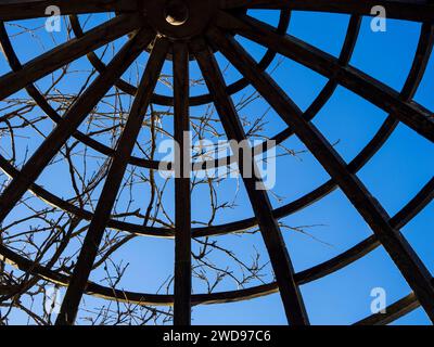 The Hill Garden and Pergola, Hampstead Heath, Hampstead, Camden, Londra, Inghilterra, Regno Unito, Regno Unito. Foto Stock