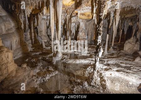 Formazioni rocciose all'interno delle grotte di Lehman nel Great Basin National Park, Nevada Foto Stock