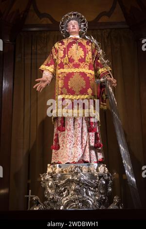 San Lorenzo, diacono martire e patrono della Chiesa di San Lorenzo, Vittoriosa, Malta, Isola di Malta, 2024, anni '2020, HOMER SYKES Foto Stock