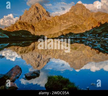 Grand e Middle Teton, Schoolroom Glacier, Upper Cascade Canyon, Grand Teton National Park, Wyoming Foto Stock