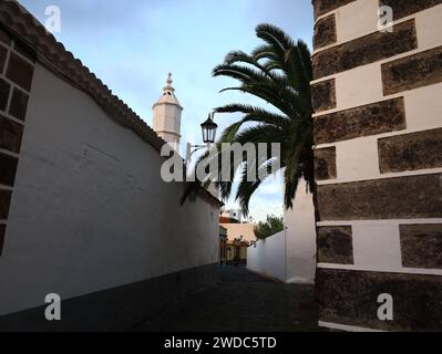 Garachico è un comune e una città sulla costa settentrionale di Tenerife, a circa 52 km a ovest della capitale Santa Cruz de Tenerife Foto Stock