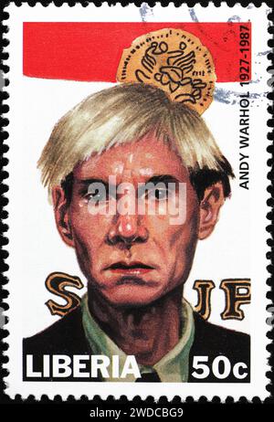 Ritratto di Andy Warhol su francobollo di Liberia Foto Stock