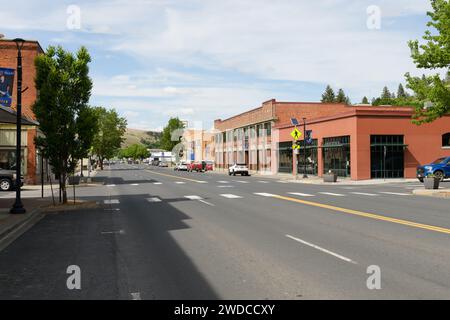 Colfax, WA, USA - 23 maggio 2023; Visualizza lungo Main Street a Colfax Washington Foto Stock