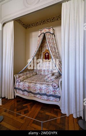 Francia, Loir-et-Cher (41), Valle della Loira dichiarata Patrimonio dell'Umanità dall'UNESCO, Chambord, castello di Chambord, camera da letto della Principessa di conti Foto Stock