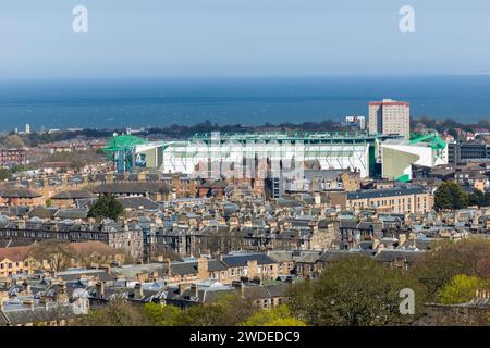 Edimburgo, Scozia, Regno Unito. 19 aprile 2023. REGNO UNITO. Hibernian FC, Easter Road Stadium, tratto da Calton Hill, Edimburgo. Foto Stock