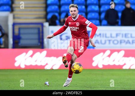 Peterborough sabato 20 gennaio 2024. Carl Winchester (7 Shrewsbury Town) passa il pallone durante la partita della Sky Bet League 1 tra Peterborough e Shrewsbury Town a London Road, Peterborough, sabato 20 gennaio 2024. (Foto: Kevin Hodgson | mi News) crediti: MI News & Sport /Alamy Live News Foto Stock