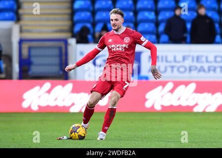 Peterborough sabato 20 gennaio 2024. Carl Winchester (7 Shrewsbury Town) passa il pallone durante la partita della Sky Bet League 1 tra Peterborough e Shrewsbury Town a London Road, Peterborough, sabato 20 gennaio 2024. (Foto: Kevin Hodgson | mi News) crediti: MI News & Sport /Alamy Live News Foto Stock