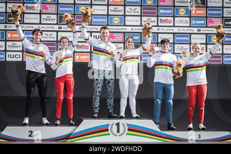 Vincitori delle classi del Campionato ai Campionati del mondo BMX Racing UCI 2023, Glasgow Foto Stock