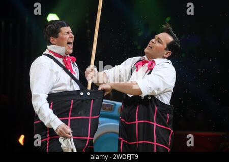 Monaco, Francia. 20 gennaio 2024. © PHOTOPQR/NICE MATIN/Cyril Dodergny ; Monaco ; 20/01/2024 ; Monaco le 20/01/2023 - Chapiteau Fontvieille - 46eme Festival du Cirque de Monte-Carlo - Entrre Clownesque 46° Festival internazionale del circo a Monte Carlo il 20 gennaio 2024. Credito: MAXPPP/Alamy Live News Foto Stock