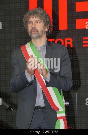 Maggiore di Verona Damiano Tommasi al Motor Bike expo di Verona, Veneto, Italia Foto Stock