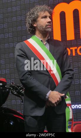 Maggiore di Verona Damiano Tommasi al Motor Bike expo di Verona, Veneto, Italia Foto Stock