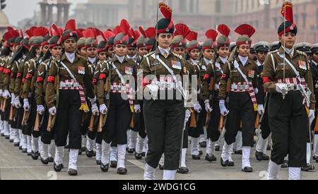 Nuova Delhi, India. 20 gennaio 2024. NUOVA DELHI, INDIA - 20 GENNAIO: Personale di polizia militare femminile durante le prove per la Republic Day Parade 2024, il 20 gennaio 2024 a nuova Delhi, India. (Foto di Raj K Raj/Hindustan Times/Sipa USA ) credito: SIPA USA/Alamy Live News Foto Stock